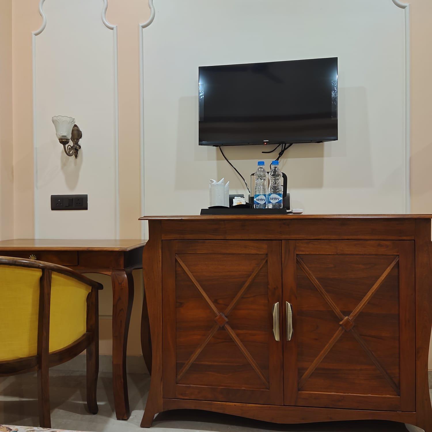 Hotel The Taj Vista Agra- Walking Distance To Taj Mahal Agra  Esterno foto